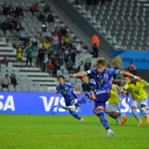 电竞世界杯-对中国国青罚丢点球后 日本U-20队长叒罚丢点球了