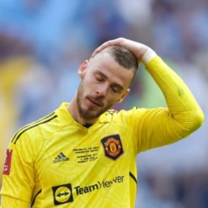 ewc电竞世界杯-签字续约却遭反悔 这算德赫亚失败还是曼联丢人？